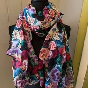 Disney Alice in Wonderland Pansy Scarf